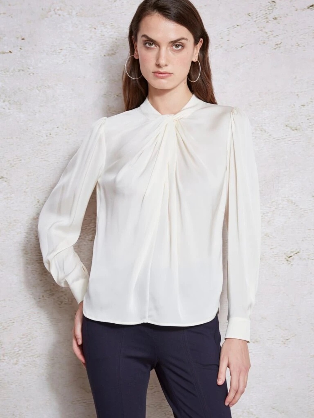 NWT Elie Tahari Ivory Silk Twist Neck Shirt